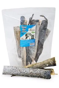 NATURECA pochoutka Losos kůže sušená 25-30cm 150g Výhodná Nabídka