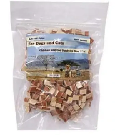For Dogs and Cats Pochoutka Mini sandwich treska a kuře měkké 230g Expresní Doručení