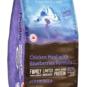 FirstMate Chicken Meal with Blueberries Cat 4,5 kg Horká Nabídka