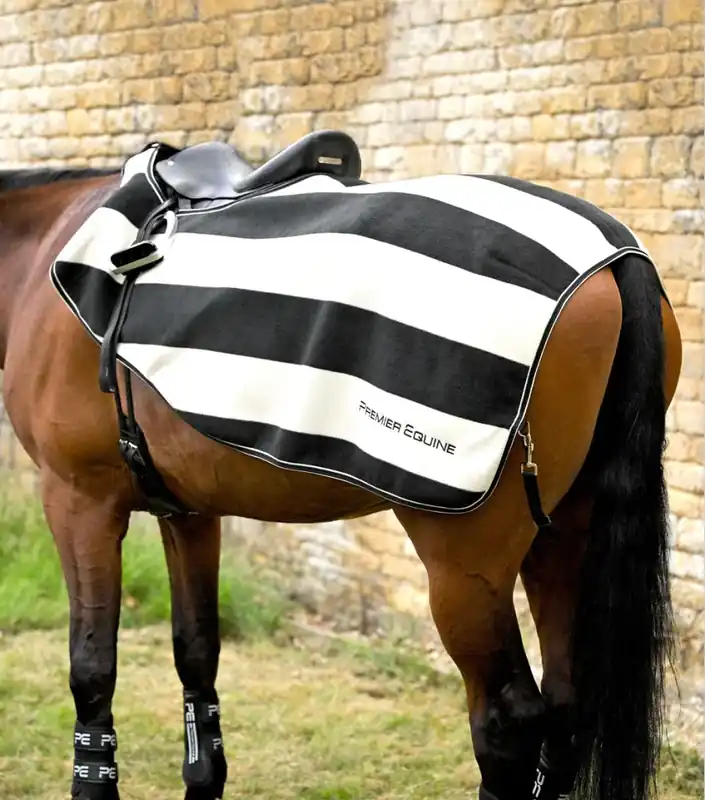 Bederní deka Premier Equine Vellus - Barva černáVelikost L Nová Kolekce